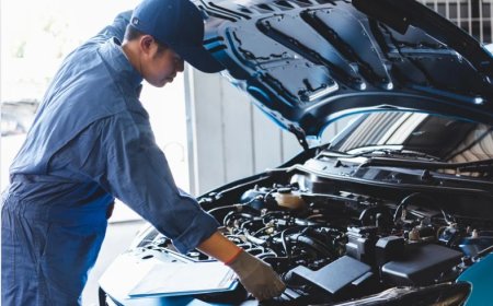 Signals that tell you need to consult with an Auto Mechanic Melbourne
