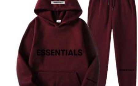 Essential Hoodie for Everyday Comfort and Effortless Street Style