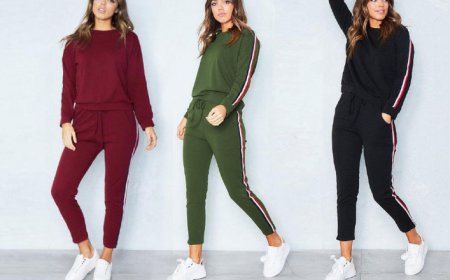 How to Source Wholesale Clothing, Scarves, and Accessories in the UK