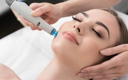 What is a Hydrafacial and How Does It Work?