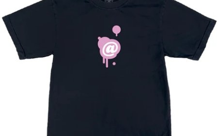 What Fans Say About Adwysd Clothing