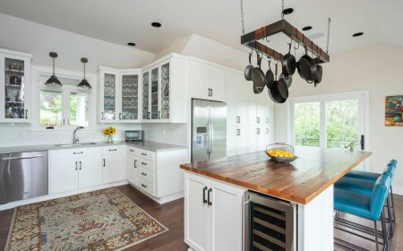 Transform Your Kitchen with Professional Cabinet Refacing Solutions