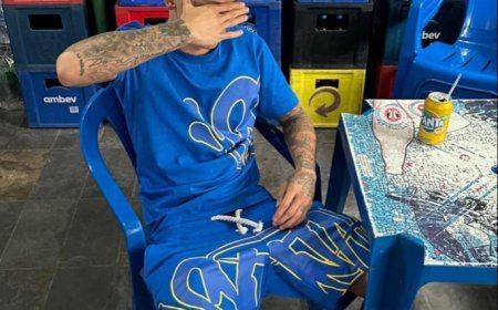 "Syna World Shorts: The Perfect Travel Companion"