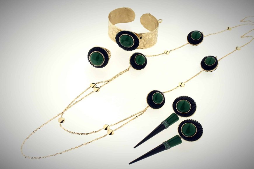 Dubai Gold Wholesale Price: Factors Driving Fluctuations